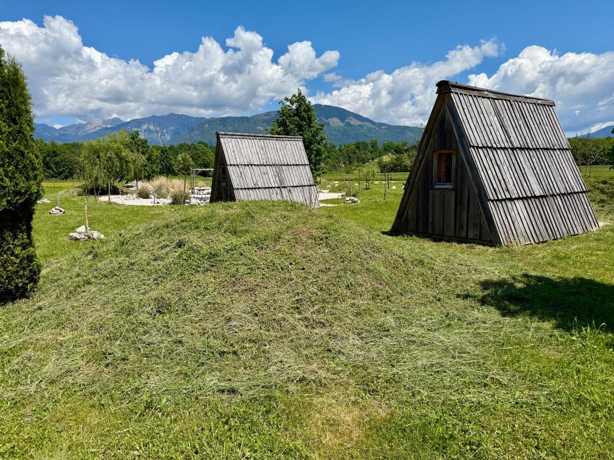 Camp Garden Park-Pitches And Tents Radovljica Zewnętrze zdjęcie